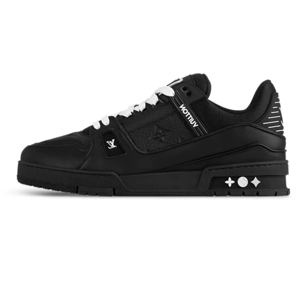 LOUIS VUITTON — TRAINER TRIPLE BLACK